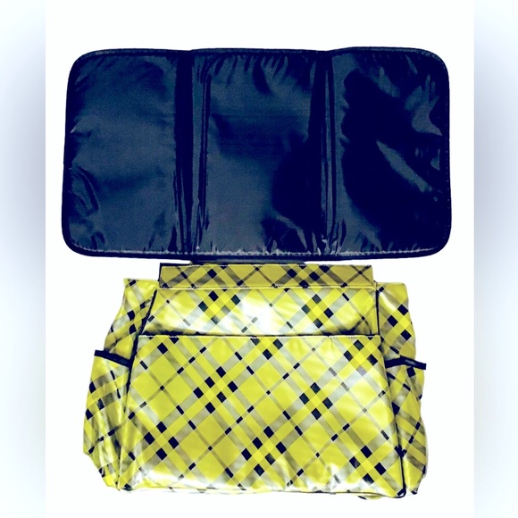 NIP Miche Delilah Go Anywhere Bag - Picture 7 of 7